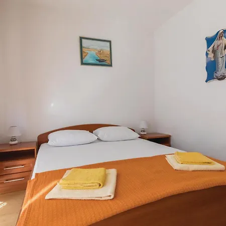 Semesterbostad Three-bedroom In Duba