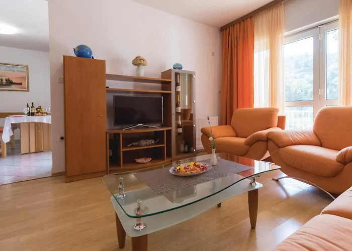 Three-bedroom In Σπίτι διακοπών *