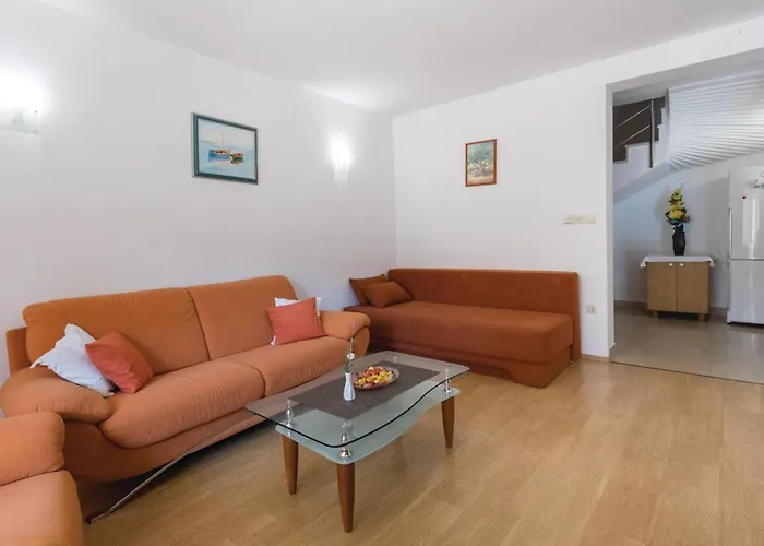 Three-bedroom In Дом отдыха